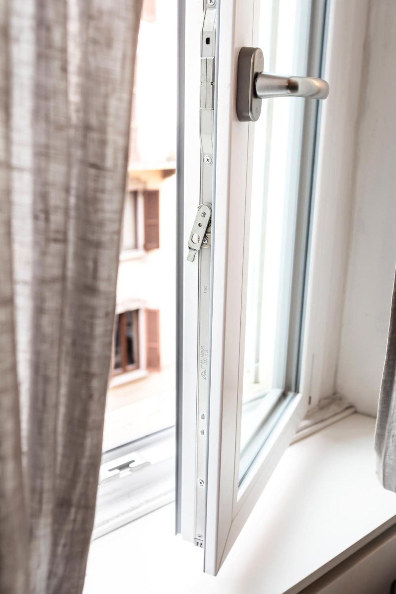 Cosy And Bright Flat In The Heart Of Porta Venezia Appartement *